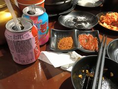 -肉甲韩国木炭烤肉(新壹街1店)