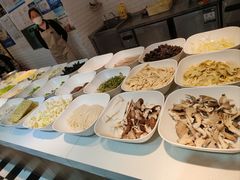 -蜀天上精专麻辣香锅(文定路店)