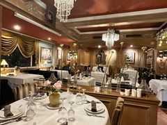 -火车头法国西餐厅