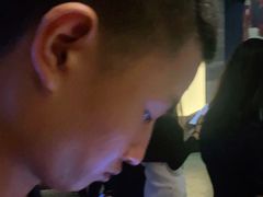 -Club Queen皇后酒吧