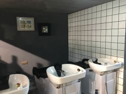 -MOVAN  HAIR莫凡匠人发型屋