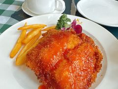 -起士林西餐厅(东经路店)