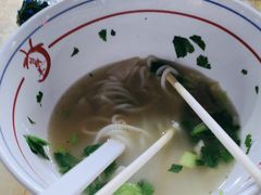 -小椒羊.羊肉粉 龙虾 羊肉串(新地旗舰店)