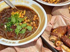 金碗酸辣粉-遇见小面(凯德广场店)