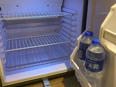 -上海滴水湖皇冠假日酒店