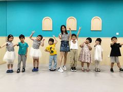 -飞童凡响艺术学校(松江区九里亭校区)