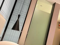 -宜尚酒店(长沙五一广场袁家岭地铁站店)