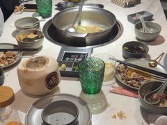 -喃喃椰·糟粕醋·椰子鸡火锅(七堡花园店)