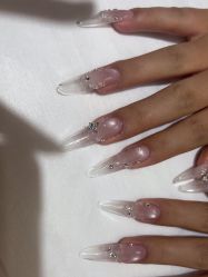 -LynLyn琳林美甲美睫