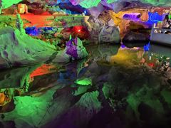 -星湖旅游景区七星岩