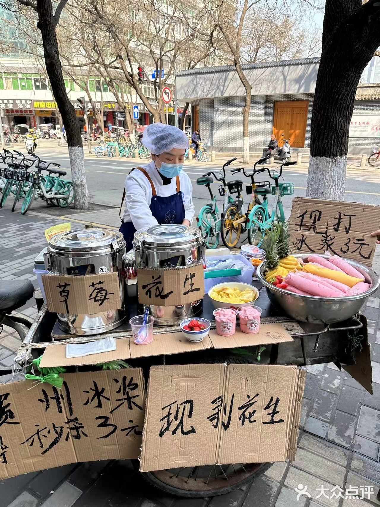 来打卡陶婆婆火锅了。