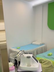 -苗医生0感科技祛痘