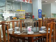 大堂-大草原清真饭庄(沙河店)