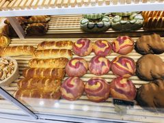-焙丽拾光(麦凯乐直营店)
