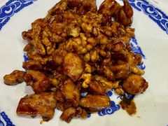 酱爆鸡丁-东兴楼饭庄(六里桥店)