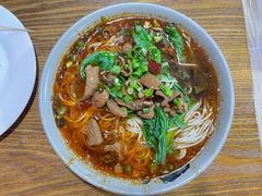 -丁丁猫重庆小面(徐州路店)
