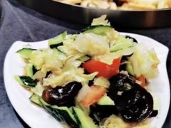 -缘福乡村铁锅炖民宿(八达岭店)