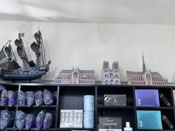 -CE·专业蛋白•羽毛接发·潮色烫染品牌店