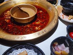 -新哥老官·畅吃123·美蛙世界(苏宁广场店)