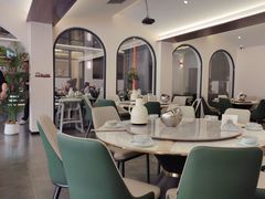 -何适山庄 ·可团建(水长城P2停车场店)