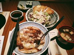 -仓桥家·焗寿司·锅物(光谷步行街店)