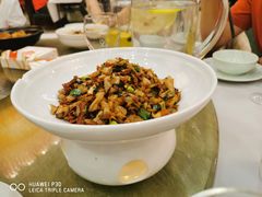 -饭怕鱼·黄焖鲟龙鱼(湖大店)