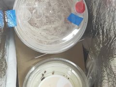 -奈雪的茶(亨特国际广场店)