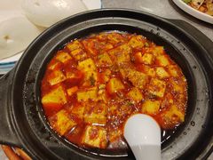 -有红鸡毛店·川菜(建设路店)