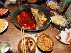 -萍姐火锅·公路夜市(武汉首店)