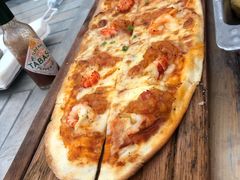 蒜香小龙虾披萨-LENBACH兰巴赫西餐啤酒坊(大连东港店)