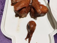 盐焗乳鸽-惠食佳·朱雀(东方商厦店)