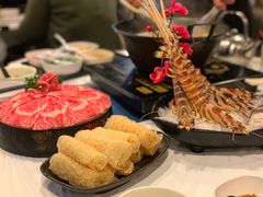 -鲜入围煮花胶鸡海鲜火锅