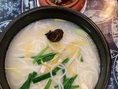 -桥香园过桥米线(国贸店)