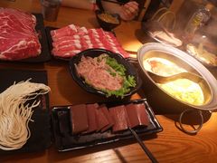 -呷哺呷哺(凯旋广场店)