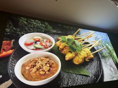 -大头虾越式风味餐厅(光明广场店)