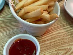 -Famous肥猫墨西哥音乐餐吧(五棵松华熙LIVE店)