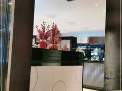 -怡咖啡海鲜自助餐厅(浦东香格里拉店)