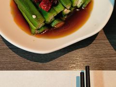 -港丽餐厅(来福士店)