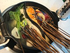 鸳鸯锅-钢管厂五区小郡肝串串香(奥克斯广场锦城万达店)