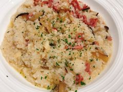 -必胜客(东大桥店)