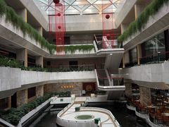 -广东大厦酒店(广州北京路步行街纪念堂地铁站店)