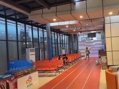 -奥冠体育华师附中恒温游泳馆