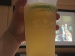 -金色印象·4K影院式足体养生(香榭里店)