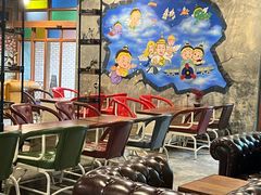 -Chom Cafe and Restaurant