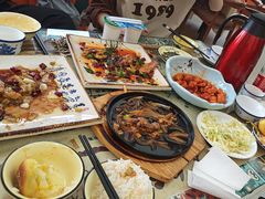 -壹阁胡羊焖饼(特色小吃街店)