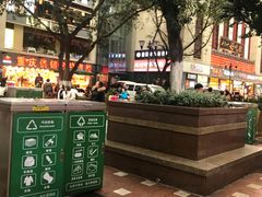 -八一好吃街·高品美食广场