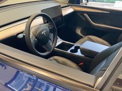-TESLA 特斯拉(上海太古汇体验店)