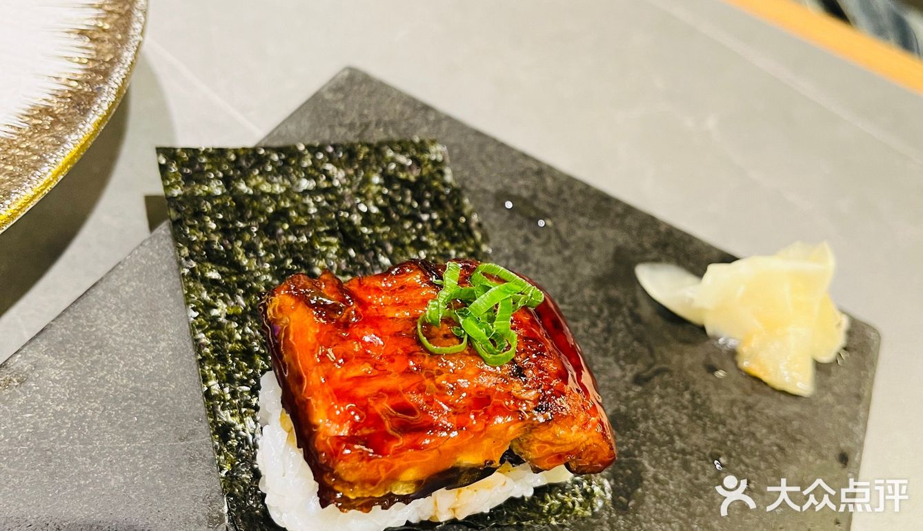 三杯鸡鳗鱼是出乎意料的味道