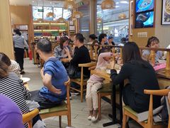 大堂-蓉李记成都名小吃(武汉菱角湖万达店)