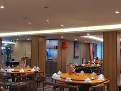 大堂-有红鸡毛店·川菜(建设路店)